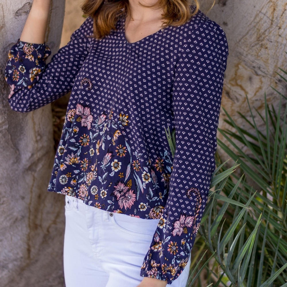 Indigo Flowered V-Neck Blouse with Cinched Sleeves